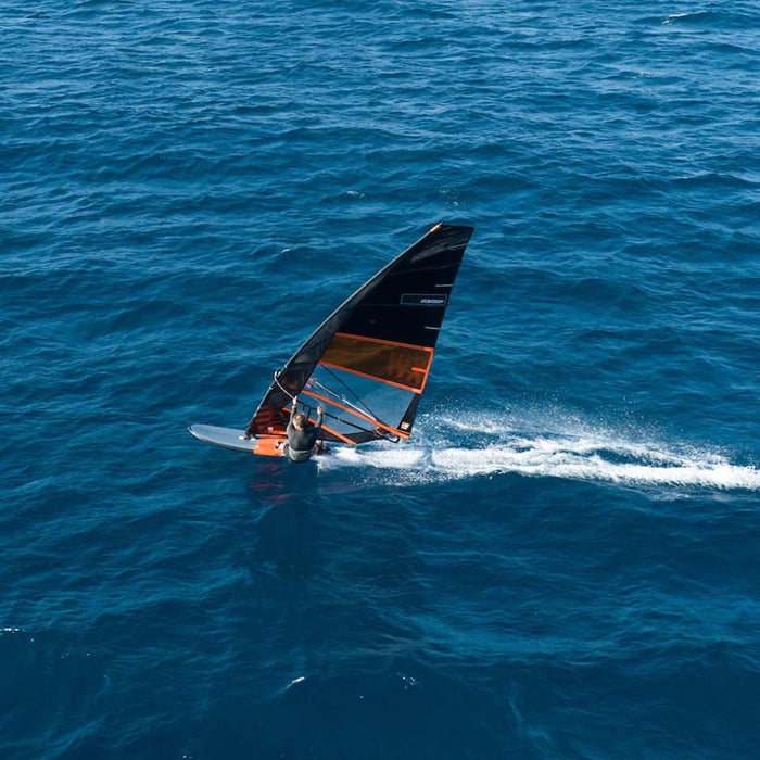 Windsurfsegel X-Wing Schwarz Y28 Größe 7.0 RRD 28XW_BL_70