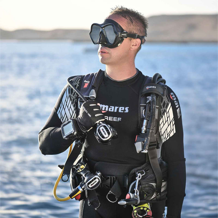 Pianka jednoczęściowa Reef męska 3 mm czarno-szaro-biała rozmiar 3-M Mares 412382S3
