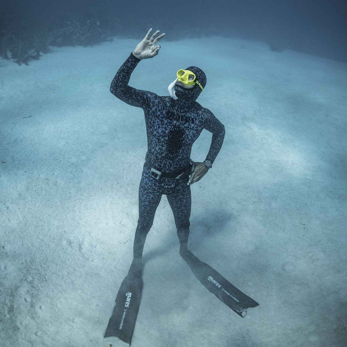 Bluza pianki do freedivingu Polygon 30 3 mm niebiesko-indygo rozmiar 2 Mares 422304S2