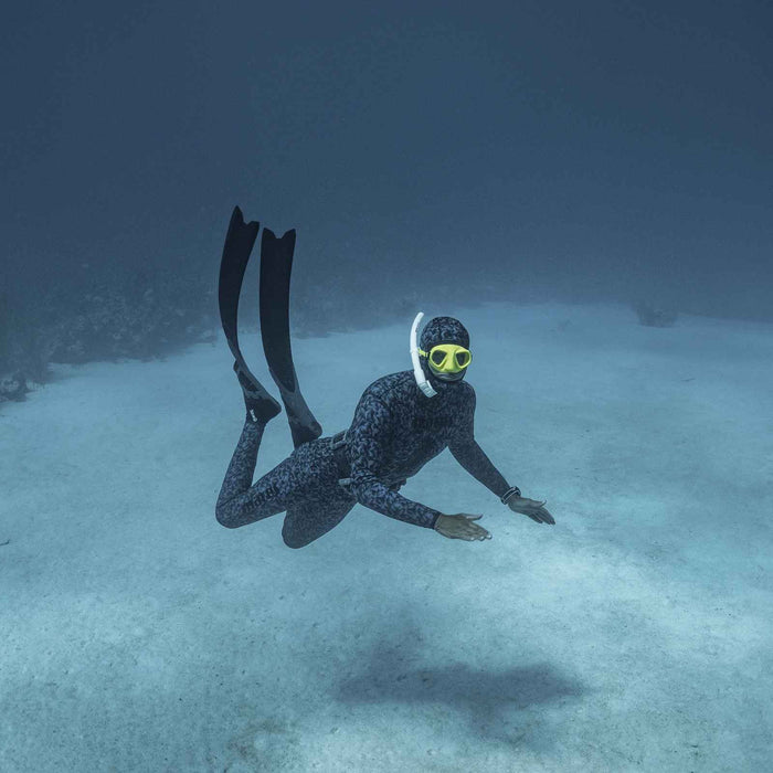 Spodnie pianki do freedivingu Polygon 30 3 mm niebiesko-indygo rozmiar 6 Mares 422305S6