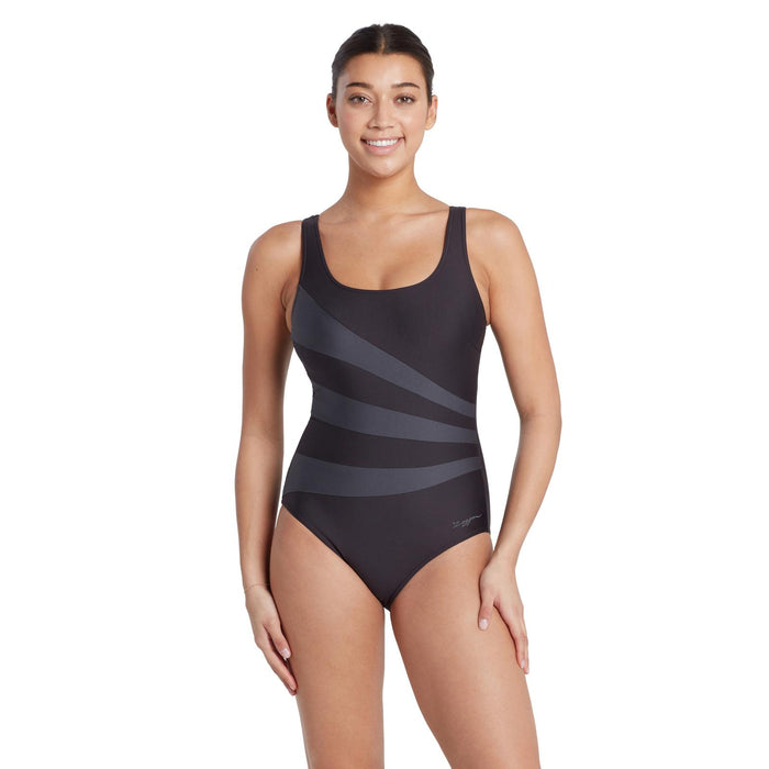Ein Stück Badeanzug Sandon Scoopback Frauen Schwarz Größe 48-5XL Zoggs 462553BK48