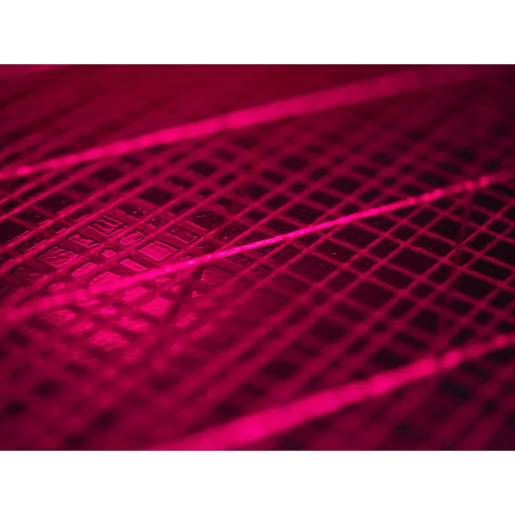 Tri-Axial X-Ply Fuchsia Thickness 2.0 mil Width 1.50m pm Loftsails LS010060087